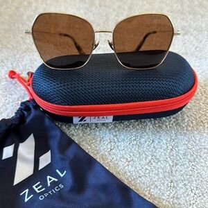 *NWOT* Zeal | Fillmore Sunglasses